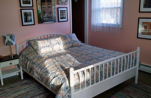 Park Forest Village House | Freshly Remodeled Home- 10 Minutes from Beaver Stadium