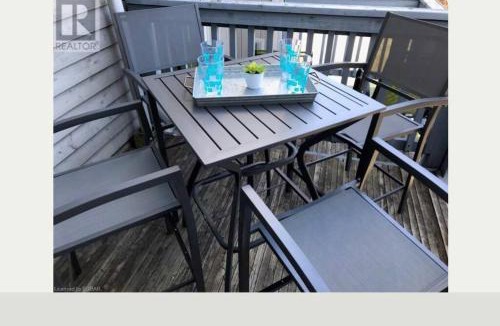 Craigleith House | Freshly Upgraded Cozy Loft @ North Creek Resort