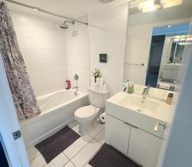 CityPlace Apartment | Fully furnished Lux 1bed condo