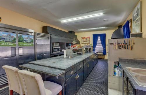 Annville House | Fun & Unique Home w/Vintage Game Room in Annville