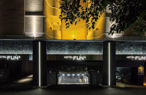 Kannai Hotel | FUN3 ﾌｧﾝｽﾘｰ -Adult Only-