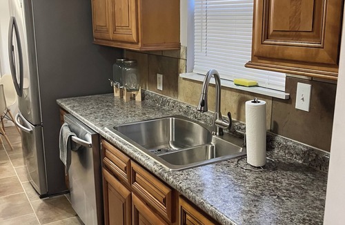 Crestline Heights House | Furnished 4BR | Insurance, ALE & Corporate Stays | Quiet & Comfortable