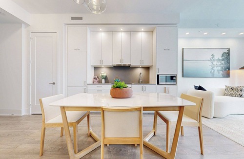 Wellington Place Condo | Furnished residences at The Well - Luxury Modern Finishes, rooftop Pool
