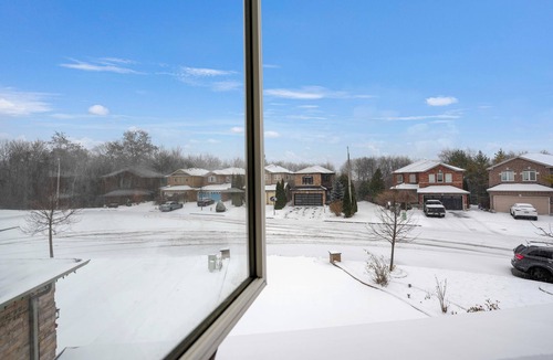 Richmond Hill House | Furnished Sleek 2-Storey House-Ground and 2nd Floors of the House