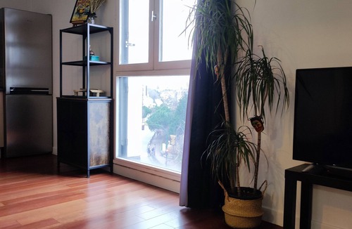 Villemomble Apartment | Gagny hyper center, near RER station, renovated studio flat