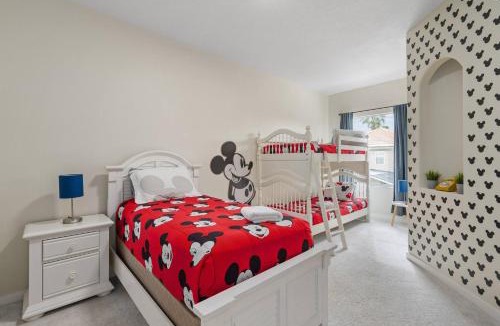 Tuscan Hills House | Game Room + Private Heated Pool + 8 MI to Disney