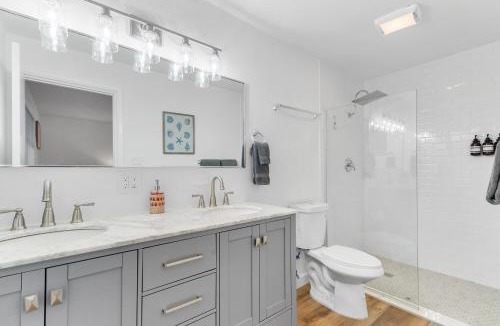 Hunt Club House | Gardens Getaway - A Family Retreat