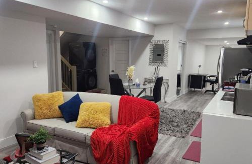 London Apartment | Gateway to Serenity-Welcome home
