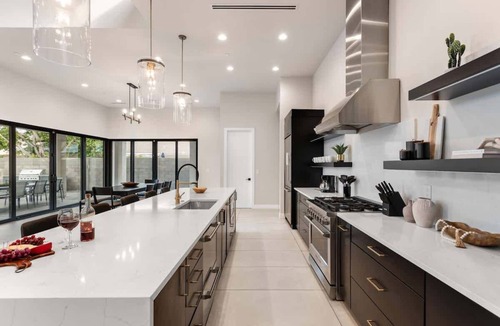Palos Verdes House | Gemini-2 Homes-Heated Pool-Near Scottsdale Quarter