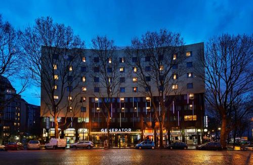 Hopital Saint-Louis Hostel | Generator Paris