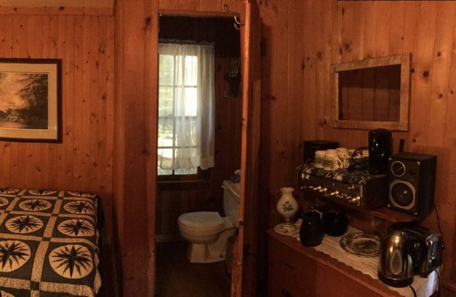 Georgian Bay Cottage | Georgian Bay Cottage - Bone Island - Honey Harbour/Cognashene