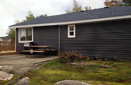 Carling House | Georgian Bay Lakeview Cottage - Rockwood #5