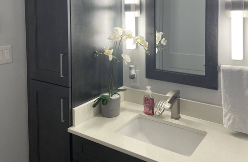 Virginia Cottage | Georgina Family Cottage - Newly Renovated