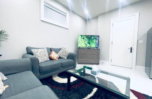 Pickering Apartment | Getaway Home -Soccer Fans-Luxury Home Cozy Affordable Rate