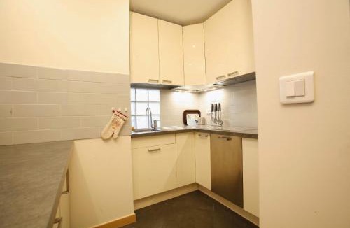Parc-de-Montsouris Apartment | Glaciere