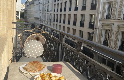 Saint-Germain-l'Auxerrois Apartment | Glamourous designer 2 bedroom St Germain Rue du Bac
