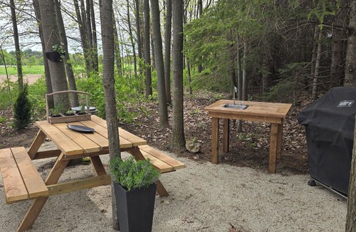 Mono RV Rental | Glamping by Lavender Farm, Brewery, Mono Cliffs, Hockley Valley