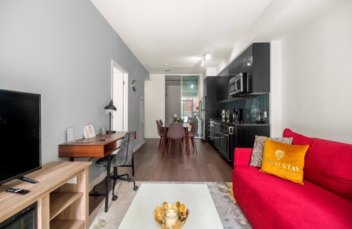 Mount Pleasant West Condo | GLOBALSTAY. New Modern 2Br 2Ba Condo Lillian St