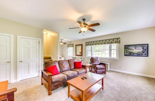 Hollidaysburg House | Golf Course On-Site: Spacious Hollidaysburg Home!