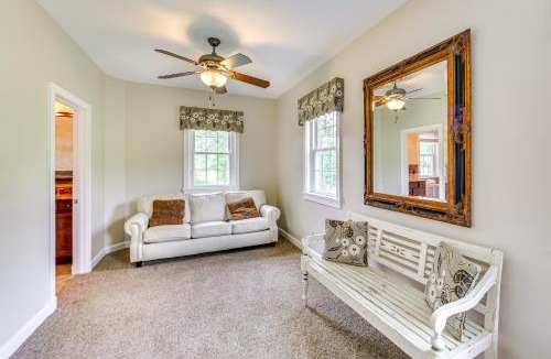 Hollidaysburg House | Golf Course On-Site: Spacious Hollidaysburg Home!