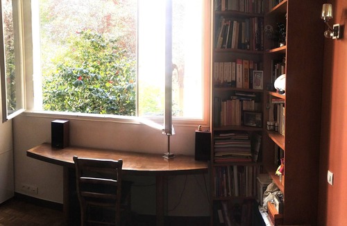 15th Arrondissement Apartment | Good location, quiet, close to the Eiffel Tower. ideal for a family.