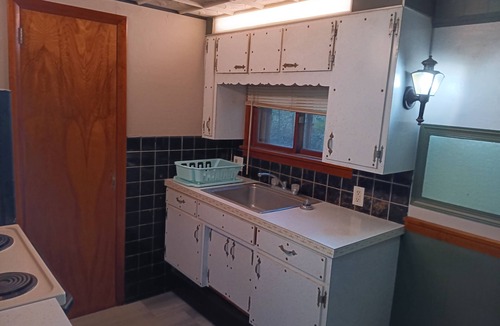 Lewisburg Cottage | Gorgeous 1-bedroom tiny house with AC in charming Lewisburg