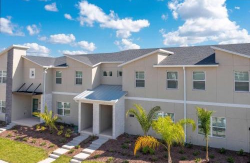 Bay Lake House | Gorgeous 4 Bd w/Pool at Champions Gate Resort 1020