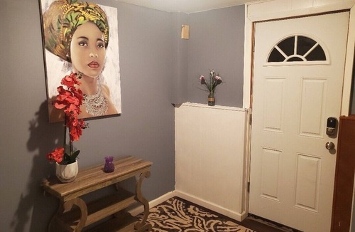 Floral Park Apartment | Gorgeous Apartment Near UBS Arena!