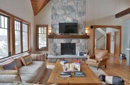 Rosseau Cottage | Gorgeous Cottage on Lake Rosseau with Picturesque Views!