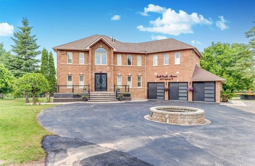 East Gwillimbury House | Gorgeous Property Amazing View