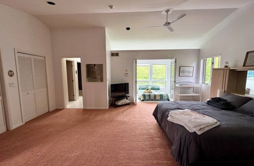 Grove City House | Gorgeous Rural Escape on 14 Acres with Pond