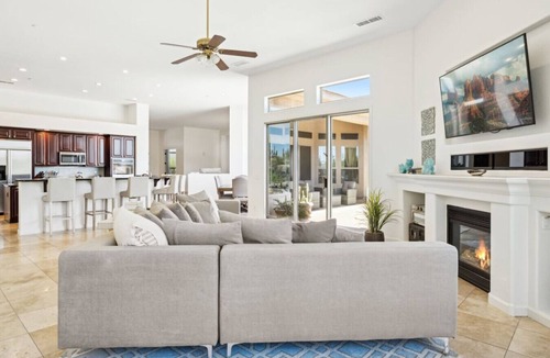 Goldie Brown Pinnacle Peak Ranch House | Gorgeous Scottsdale Home | Pool | Grill | Patio
