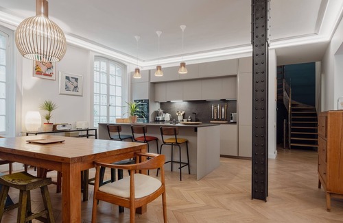 Porte-Dauphine Apartment | Grace and Grandeur, by Veeve