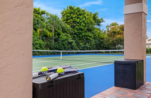 Plantation Villa | Grand 6BR Plantation Estate w/Tennis & POOL