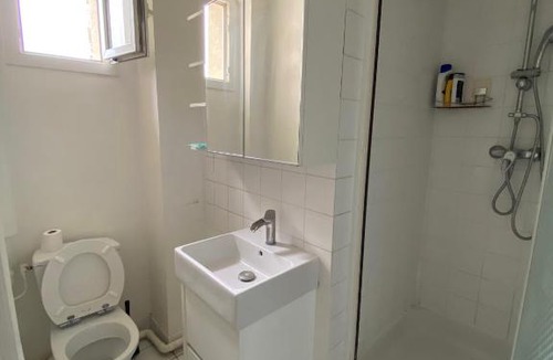 15th Arrondissement Apartment | Grand F2 Proche Parc des Expos Porte de Versailles