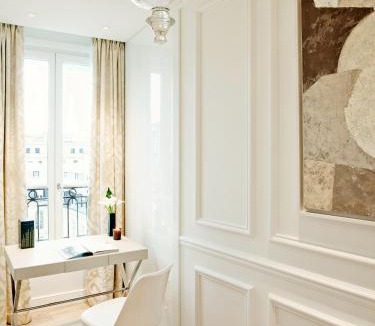 1st Arrondissement Hotel | Grand Hôtel Du Palais Royal