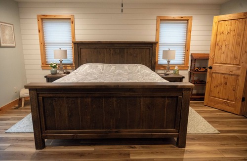 Huntingdon Cabin | Grand View Lodge, Fantastic new custom built home with lake view!