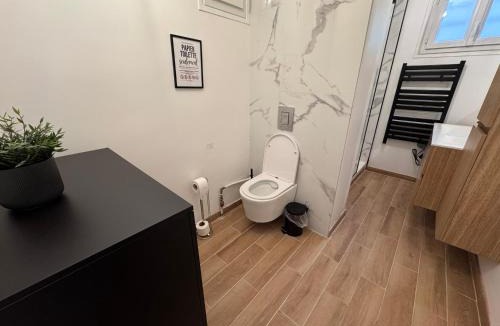 Neuilly-Plaisance House | Grande maison centre ville - 5CH - 14 Pers