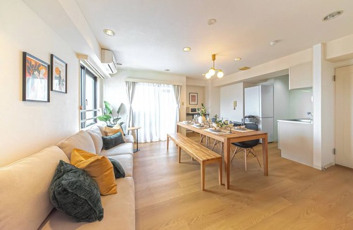 Nakano Apartment | Grandioso Nakano 701Beautiful night view10 minutes by train to ShinjukuHighspeed WiFi/Nakano-ku Tokyo
