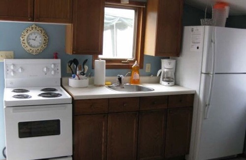 Grand Bend House | Great comfortable 1 bedroom cottage with loft for rent in Grand Bend