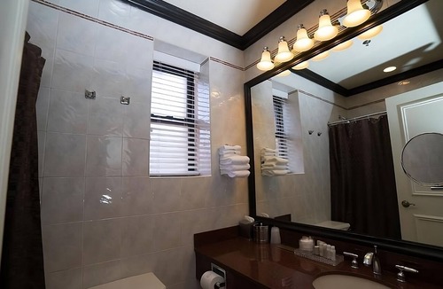 Central Park West Hotel | Great for Business Travel! 3 Classic Units,Just Minutes to Empire State Building