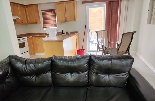 Markham House | Great Home, Great Price Great Location
