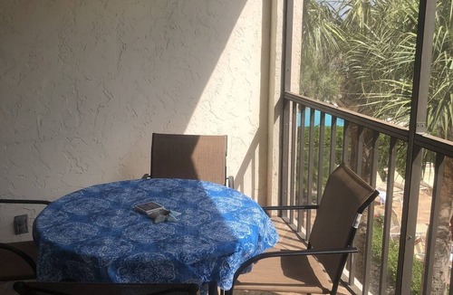 Marco Island Condo | Great Unit On Marco River