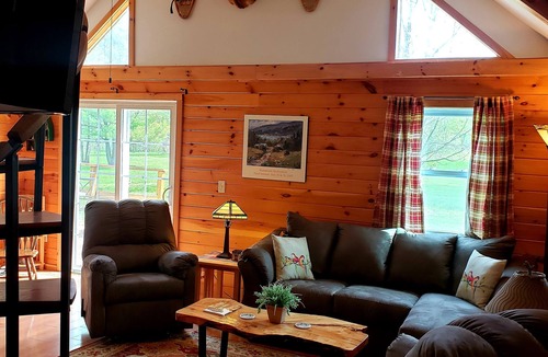 Town of Jerusalem Cabin | Grey's Getaway Cabin 5 acres, Finger Lake area a little slice of heaven!