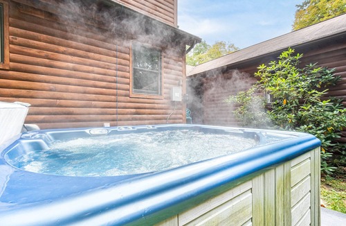 McHenry House | Grey Wolf | Near Wisp Resort, Great Outdoor Living