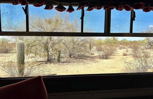 Picture Rocks House | Groovy Glamper in the Sonoran Desert with AC