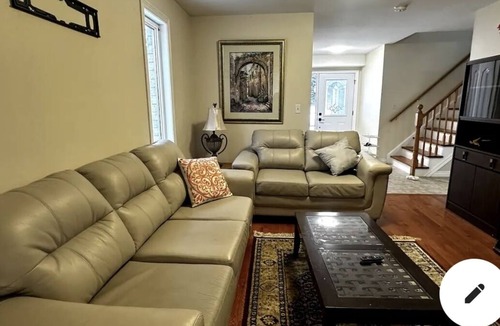 Guelph House | Guelph Southend luxury Bedroom in a shared (Kitchen, Living, bathroom) place.
