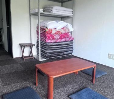 Shirahama Bed & Breakfast | Guest House Bigfisher Club