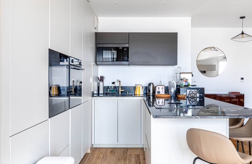 Suresnes Apartment | GuestReady - Chic cocoon with a balcony