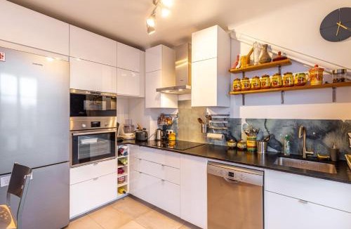 20th Arrondissement Apartment | GuestReady - Contemporary Apt in the 20th Arr